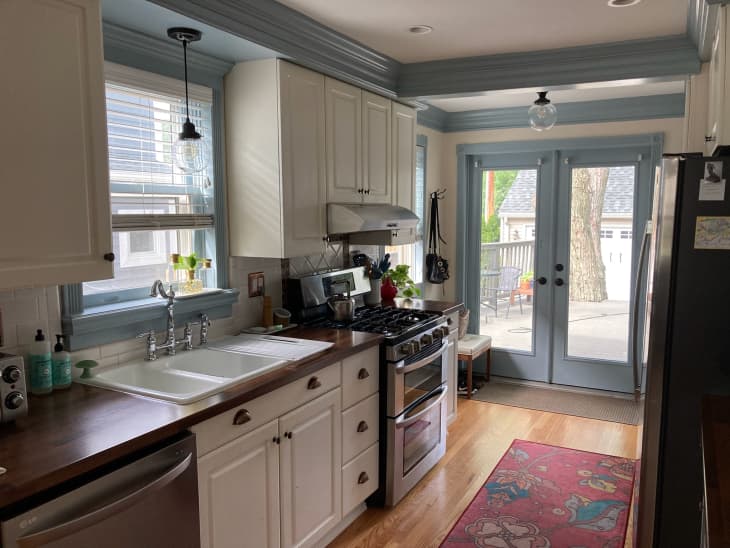 100YearOld DogFriendly Michigan House Apartment Therapy